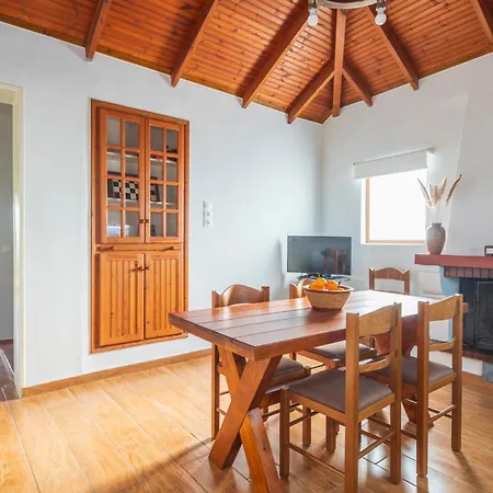 Ferienhaus Country House Pidasos *
